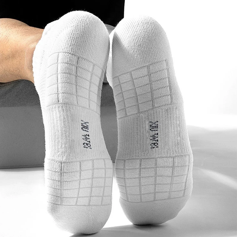 10/20 Pasang Kaus Kaki Pendek Pria Wanita Bahan Katun Mesh Bernapas untuk Olahraga Lari Warna Solid Kaus Kaki Model Boat untuk Pasangan Pelajar Olahraga