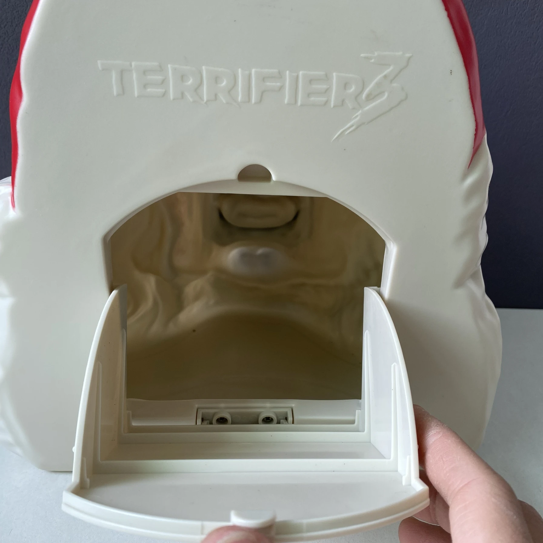 Terrifier 3 سلع فضفاضة أصلية (بدون صندوق) - قناع مهرج رعب لعيد الهالوين وعيد الميلاد وتمثال دلو للتخزين بدون صندوق #6