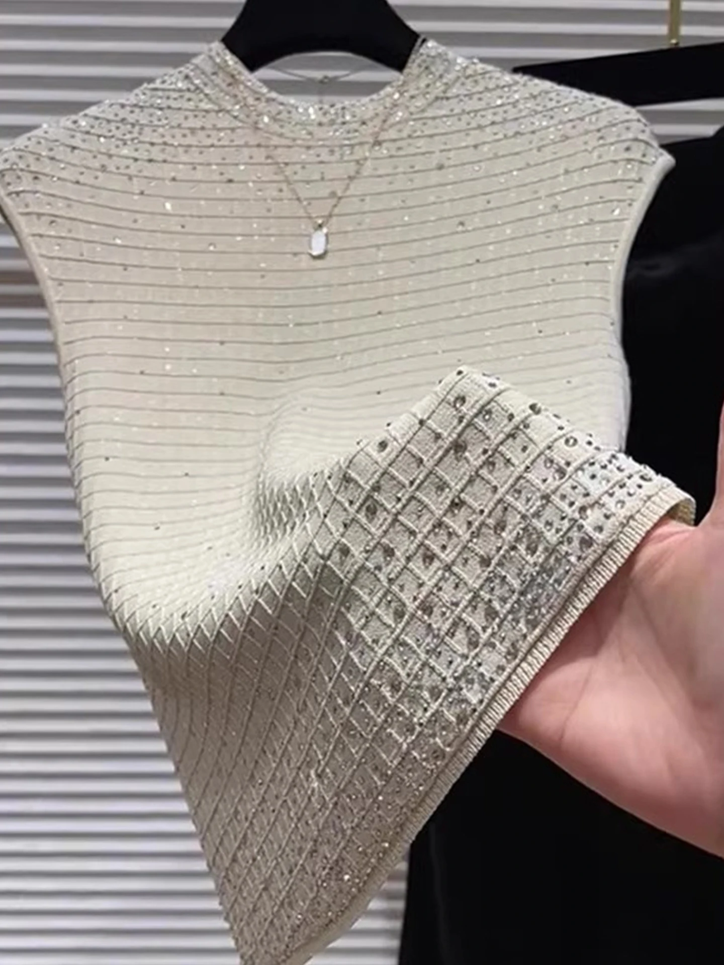 

Вязаный свитер лето 2025 для поездок на работу Diamond Embellied Легко носить ор Све Прямой крой Faionable для похудения