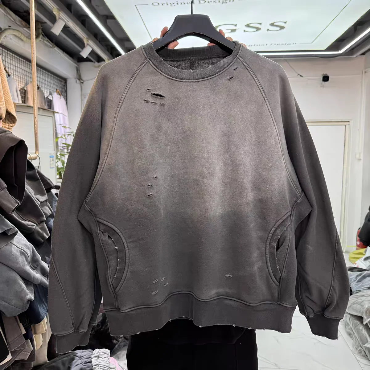 

Ретро лоскутная рваная флисовая толстовка с круглым вырезом, стираный градиент цвета, для мужчин и женщин, высокое качество, винтажная толстовка с капюшоном