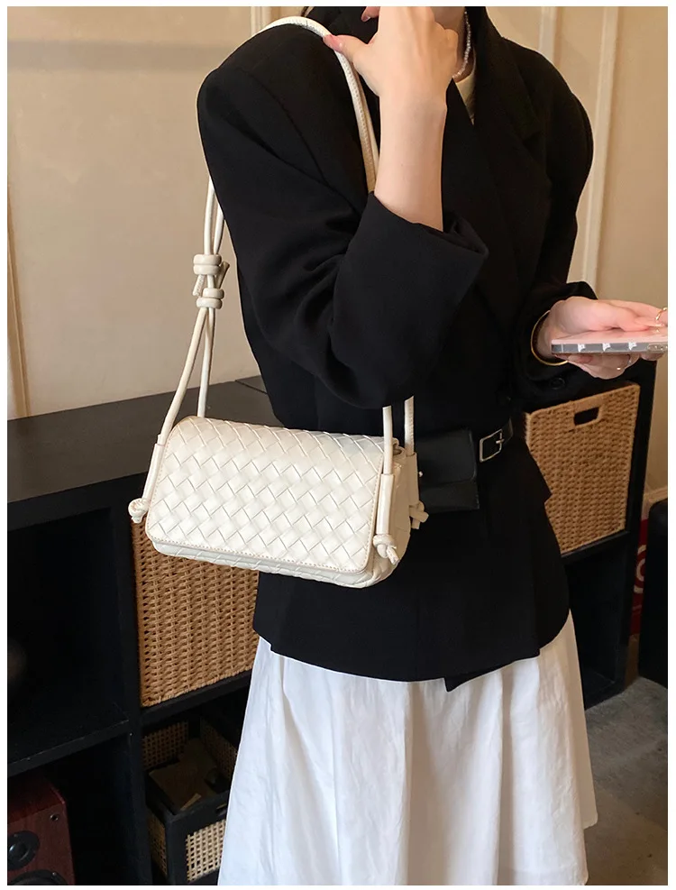 Bolso Bandolera Y2K para Mujer, Modelo LinJ2026, Tejido, de un Solo Hombro, Pequeño y Cuadrado, Bolso de Mano Moderno, Exclus...