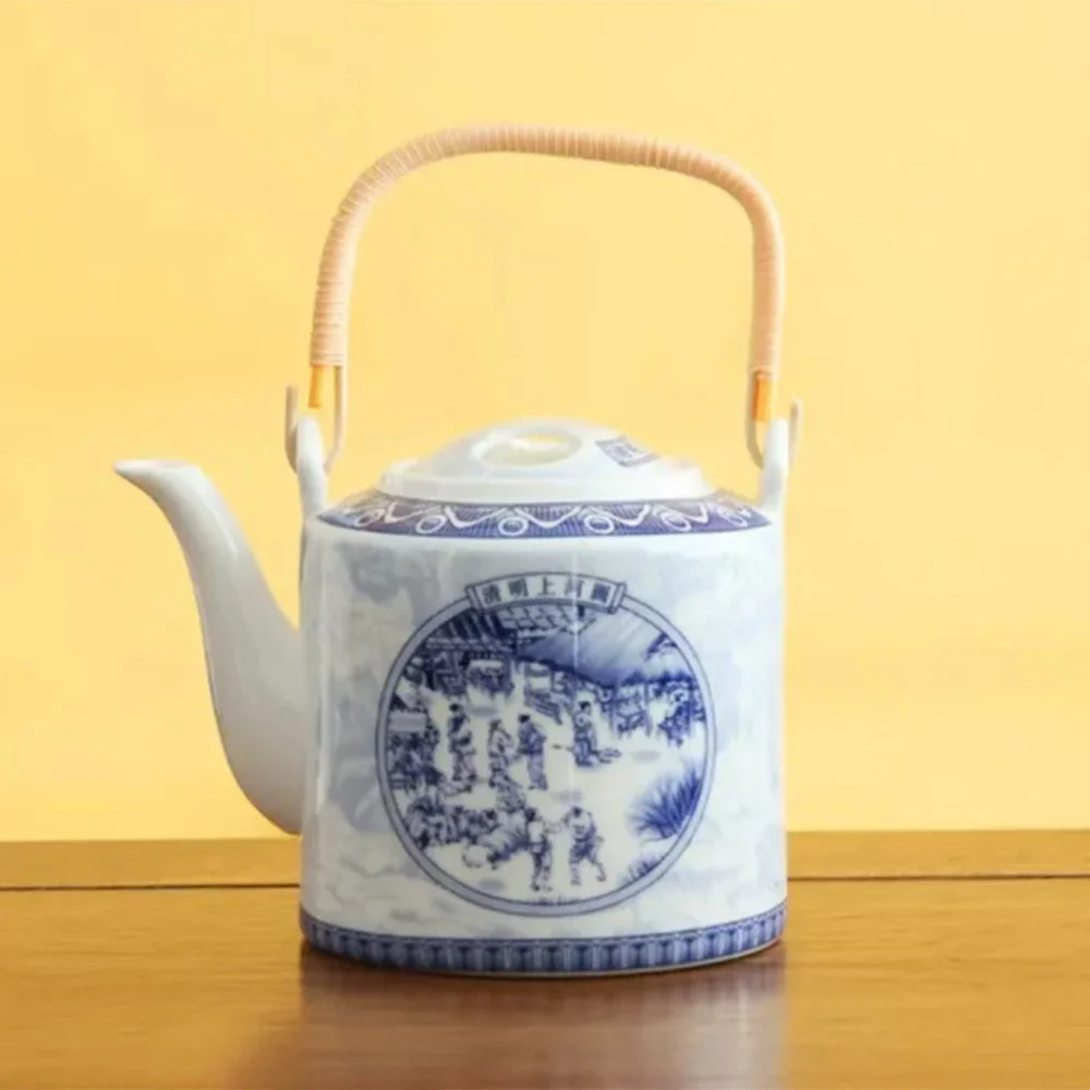 Blue and White Porcelain Teapot, Household Kettle for Brewing Tea, Chinese Retro Style Ceramic Tea Kettle, Kung Fu Tea Set, 660m