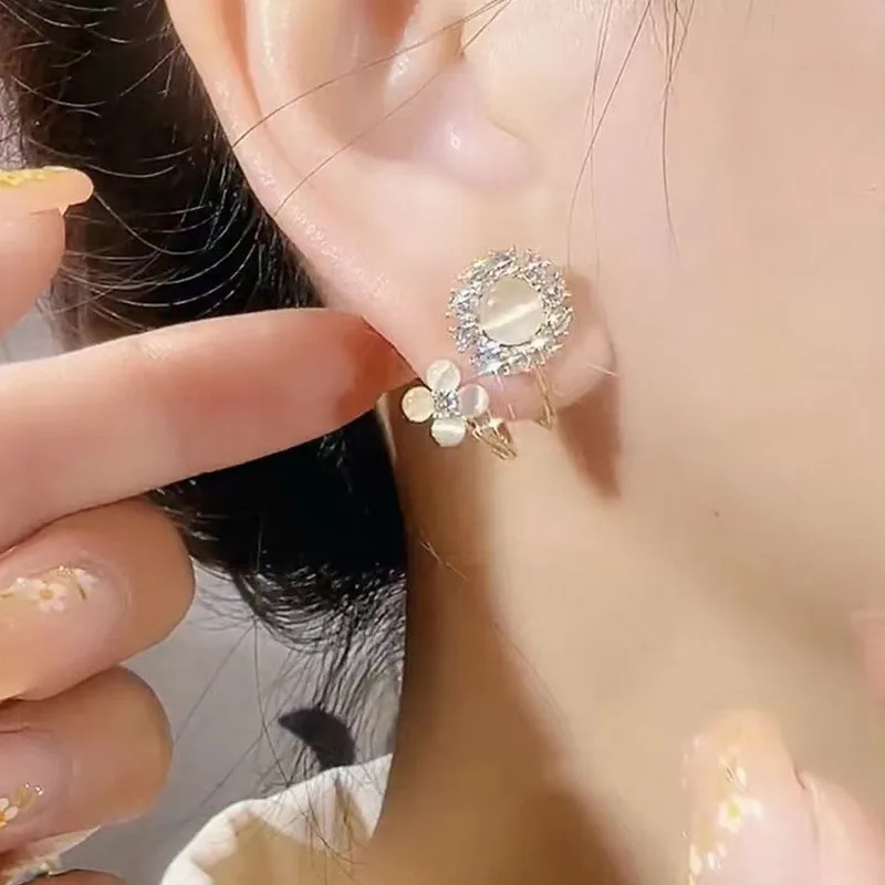 Exquisite Crystal Flower Stud Earrings For Women Fashion Zircon Rose Butterfly Tassel Earring Bride Wedding Party Jewelry Gifts