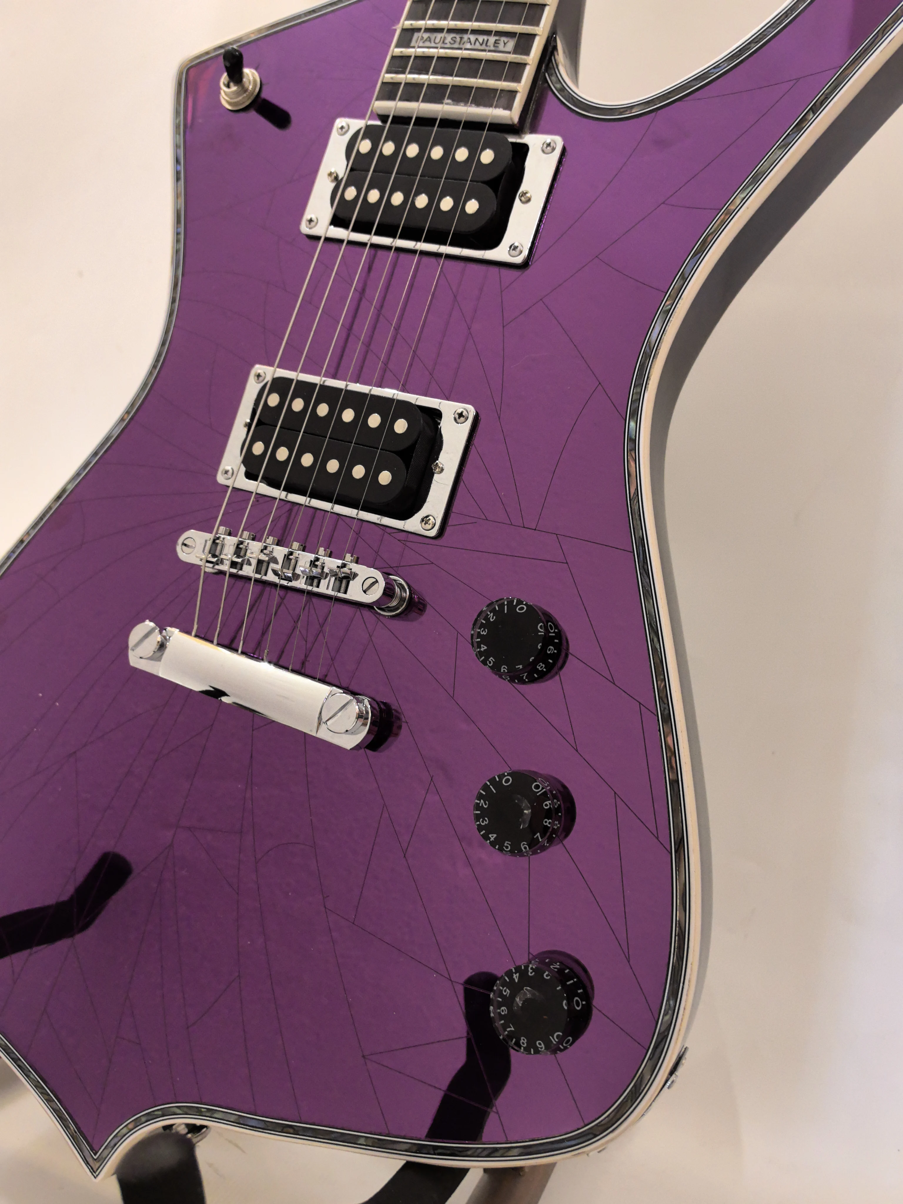 المصنع مباشرة، 22 فريت 6 سلسلة جيتار كهربائي بمرآة أرجوانية! صورة بات الحقيقية، ما تريده هو ما حصلت! البضائع الموجودة في المخزون