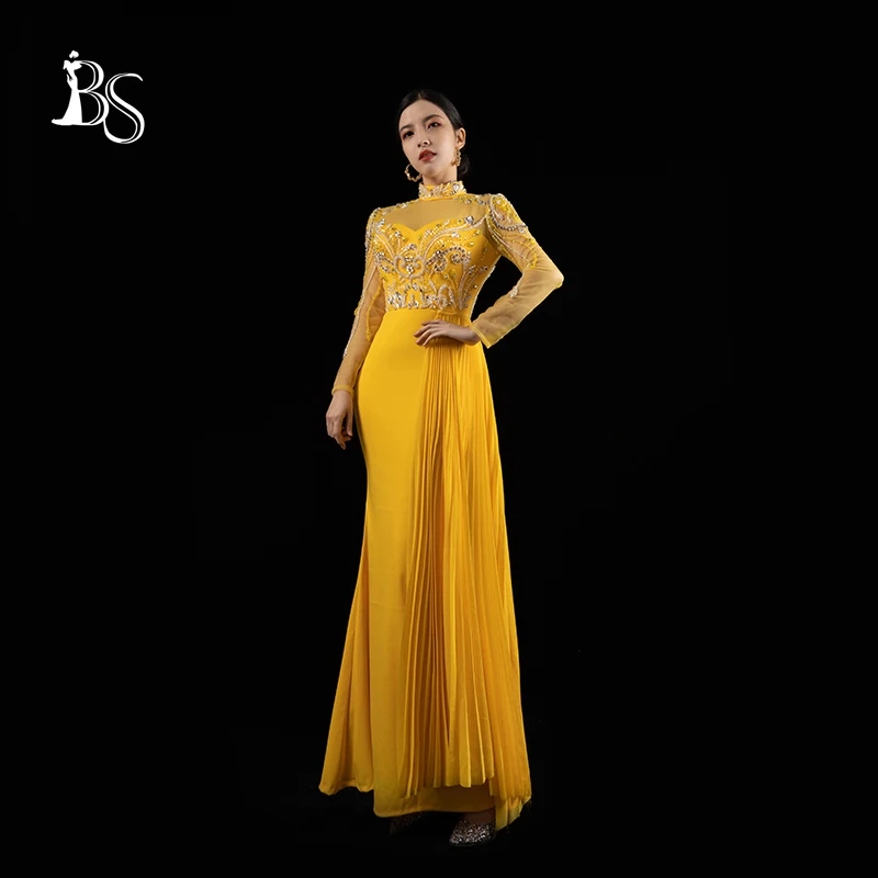 Yellow evening dress woman 2024 new senior sense catwalk banquet host light luxury dress H1170