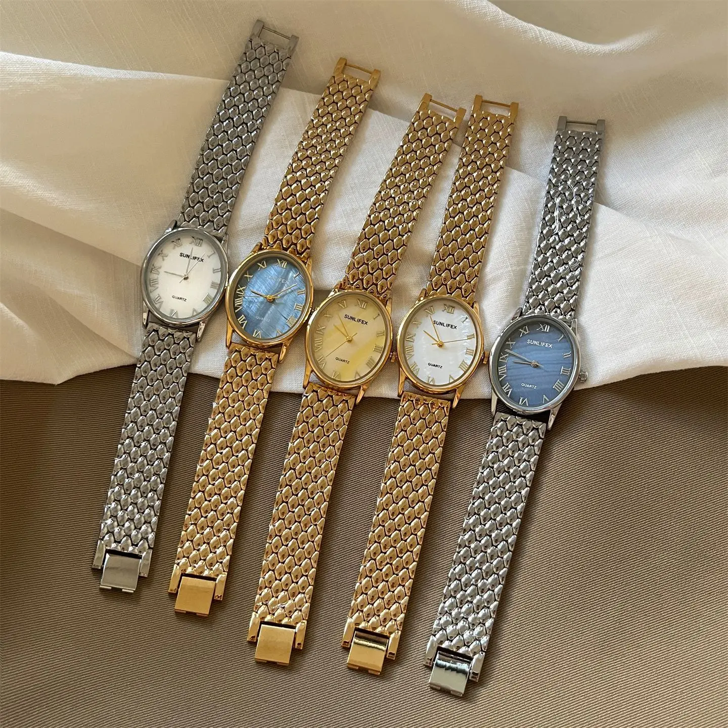 SUNLIFEX Oval Shell Dial Women's Watch Vintage Gold Bracelet Quartz Watch for Women Steel Strap Wristwatches Clock Reloj Mujer