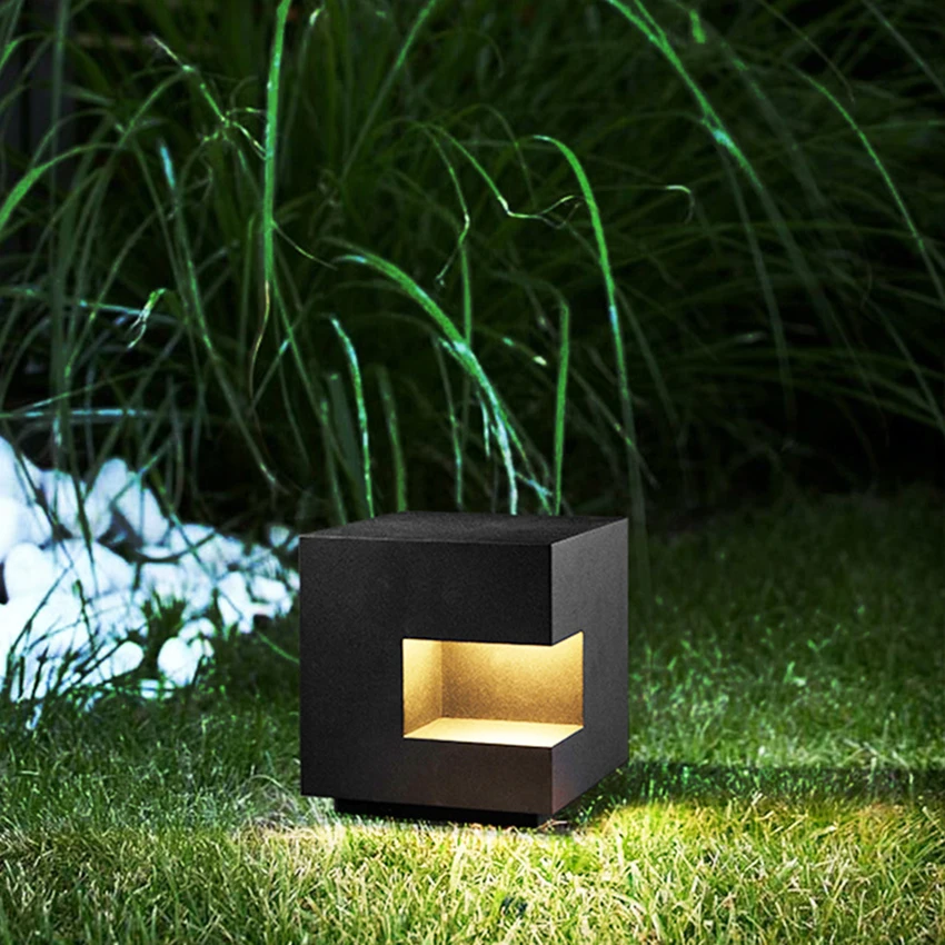 

Square LED Column Head Light Outdoor Courtyard Lawn Light Riverbank Villa Community Wall Light Municipal Park Lawn Light