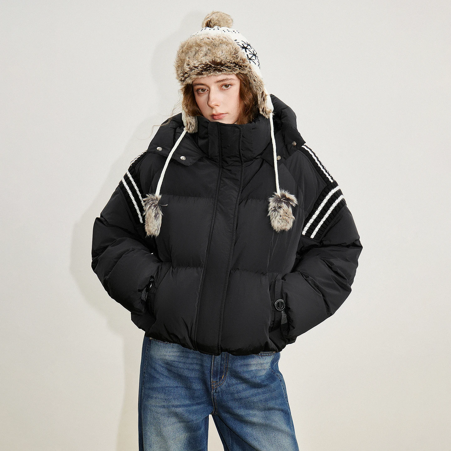 TOYOUTH Women 90% White Duck Down Jacket 2025 Winter New Stand up Collar Hooded Contrasting Knitted Patchwork Thicking Warm Shor