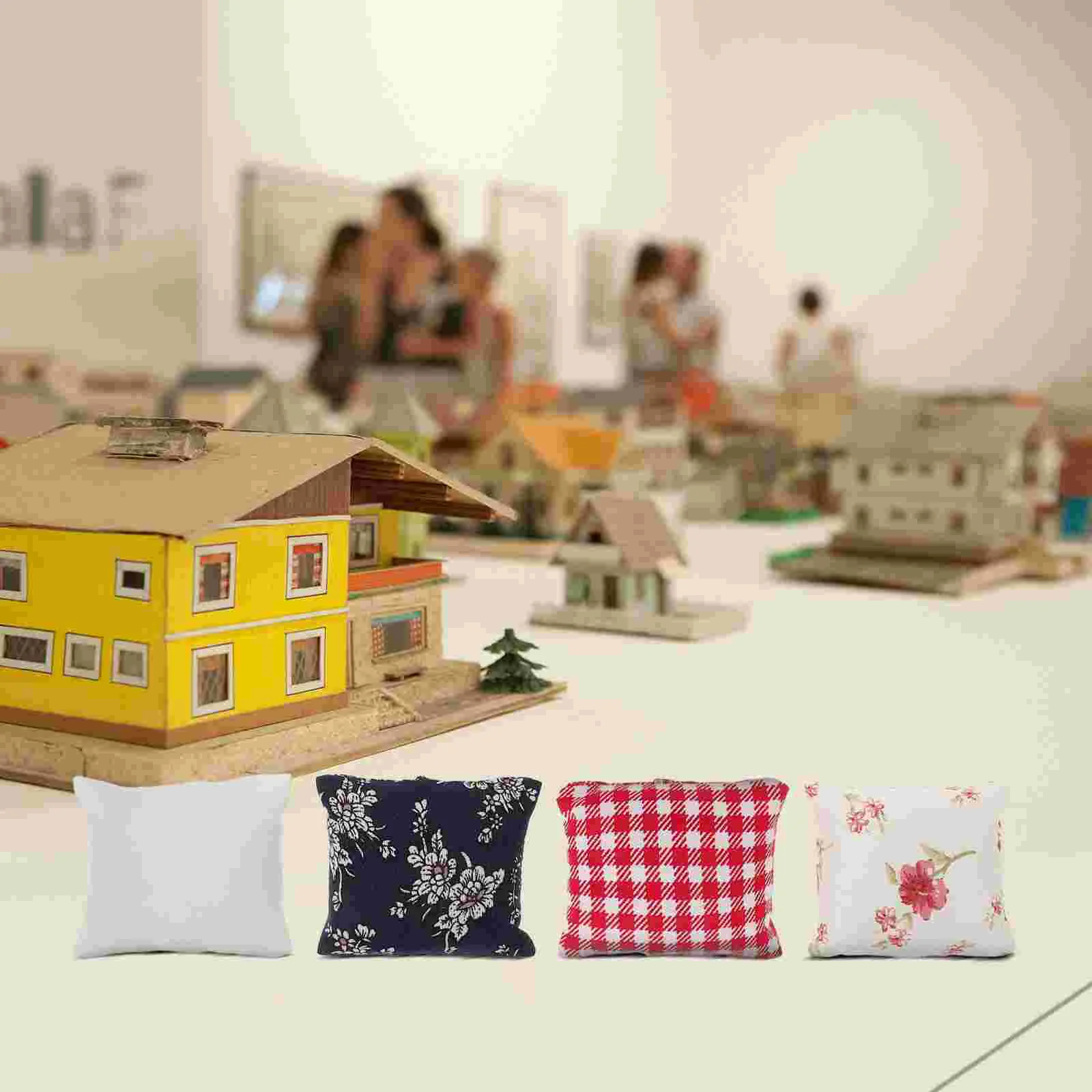 Miniatur bantal Desktop Mini, aksesoris rumah dekoratif perabot rumah tahan aus 8 buah