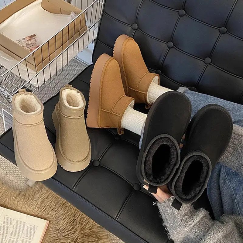 Women's Thick-Soled Snow Boots with Added Padding, Thickened Anti-Slip Short Snow Boots, Warm Soft-Soled Cotton Shoes