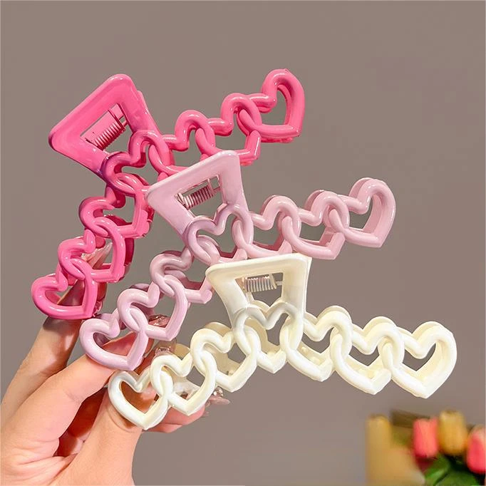 New Colorful Dopamine Plastic Hair Claw Love Heart Shark clamp Girls Fashion Design Sweet Simple Irregular Hair Clips Headwears