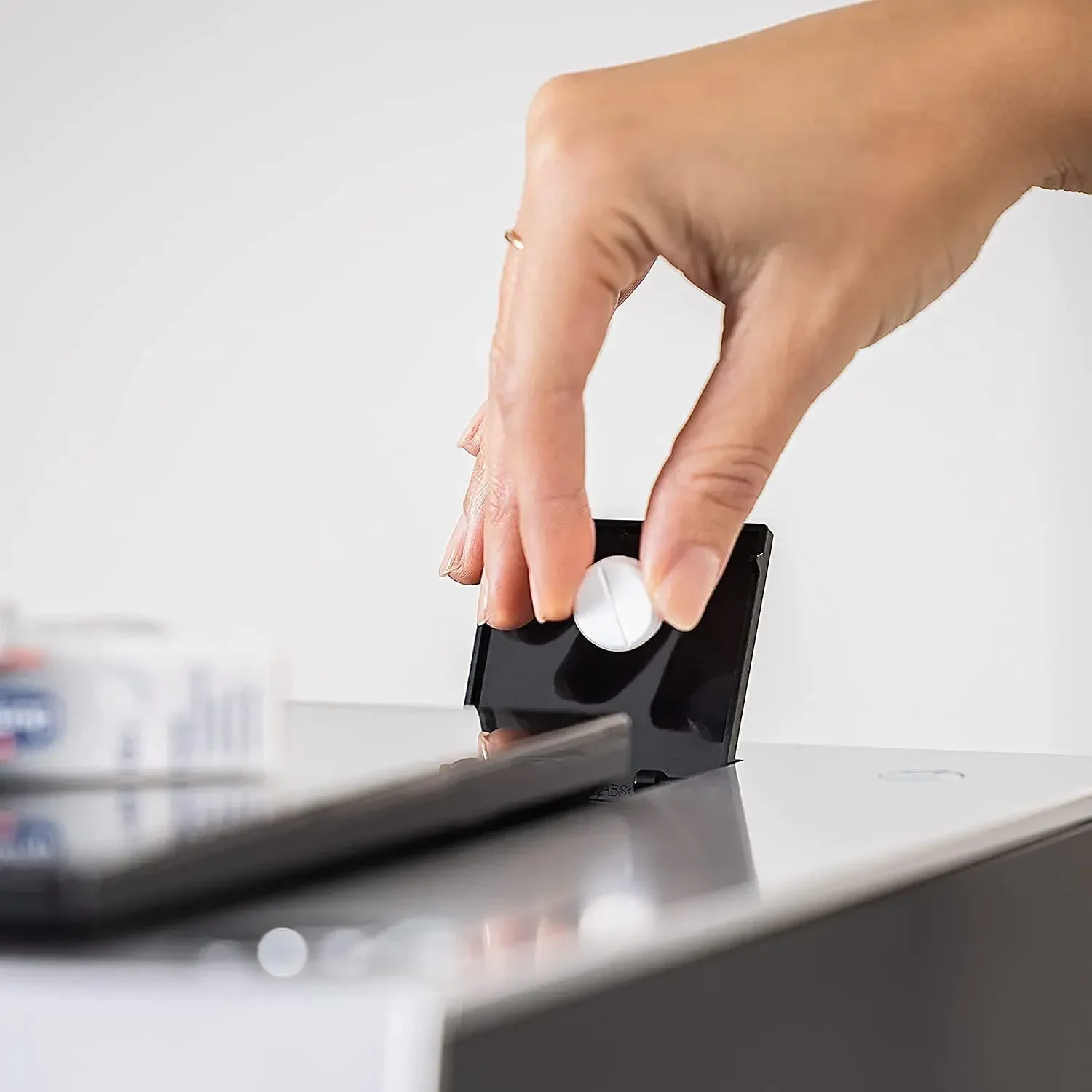 10/50 قطعة ماكينة القهوة تنظيف اللوحي قرص فوار إزالة الترسبات وكيل إزالة النفط تنظيف المواد الكيميائية اكسسوارات المطبخ #2