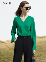 AMII Minimalism Blouse Women 2023 Spring Fashion Solid Petite Niche Design Commuter Casual V-neck Loose Clothing Tops 72321009