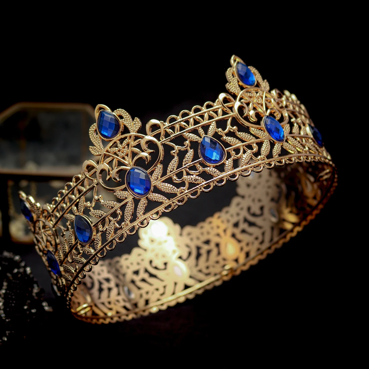 Klassische Legierung Runde Krone Strass König & Königin Tiara Ornament Braut Hochzeit Party Anlass Festliches Kleid Haaraccessoires – Detail 8