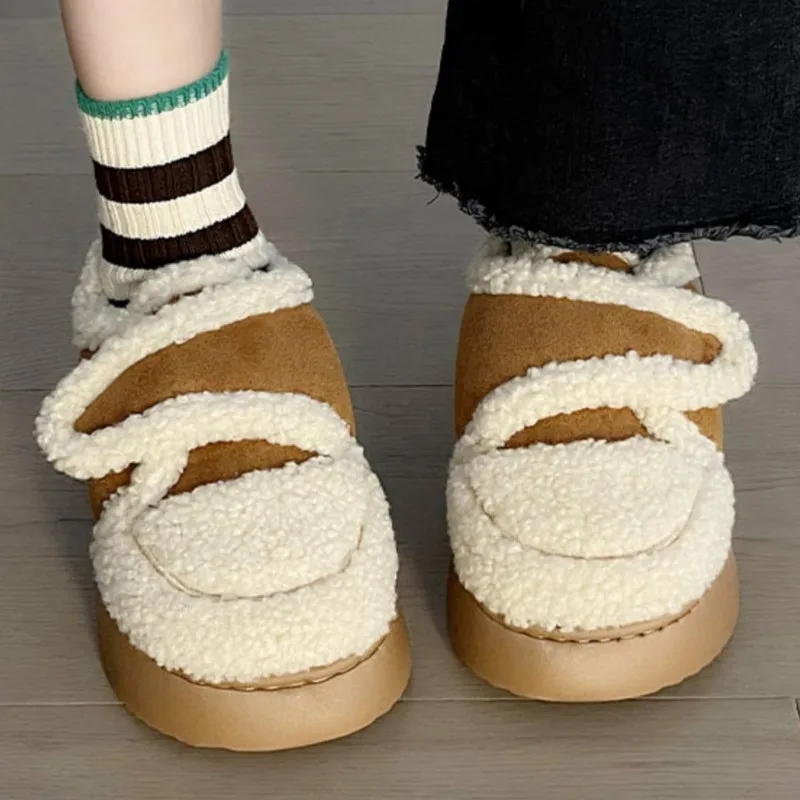 2023 Winter Women Plush Flats Moccasin Cotton Shoes Women Girls Suede Bread Flats Keep Warm Thick Cotton Shoes At Home Loafer