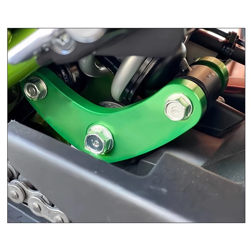Per Kawasaki Z650 RS Ninja 650 Abbassamento del corpo Biella Regolazione dell'altezza del sedile dell'osso del cane