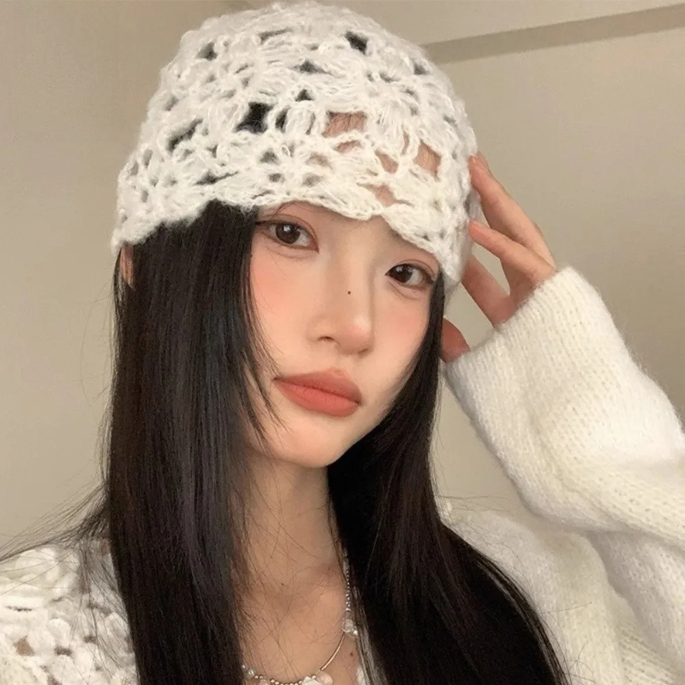 

Sweet Solid Color Crochet Flower Hat Handmade Weave Knitted Pullover Hat Short-brimmed Hollow Beanies Cap Ladies
