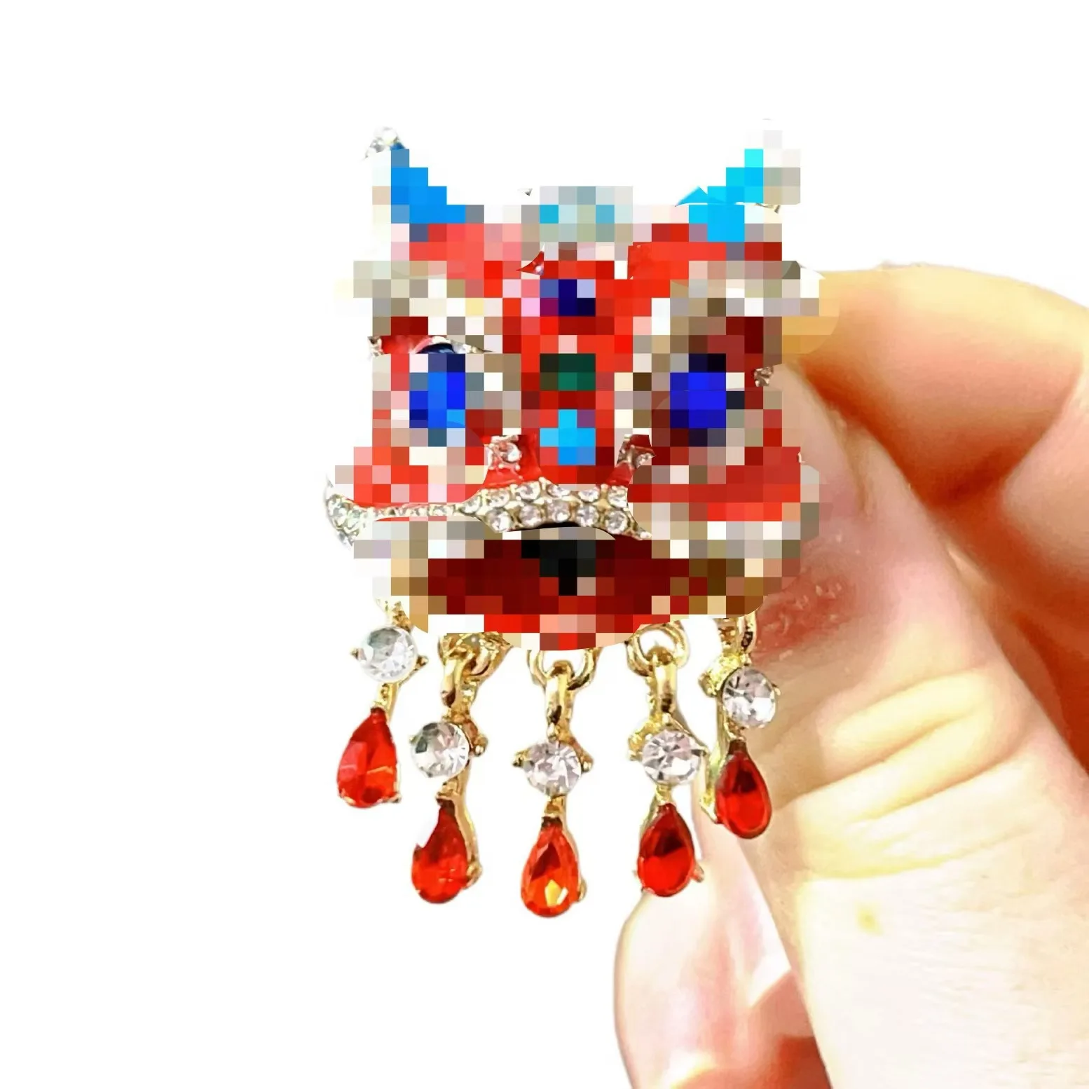 Chinese-style enamel lion dance brooch, women's high-end tassel pendant brooch, retro high-end brooch