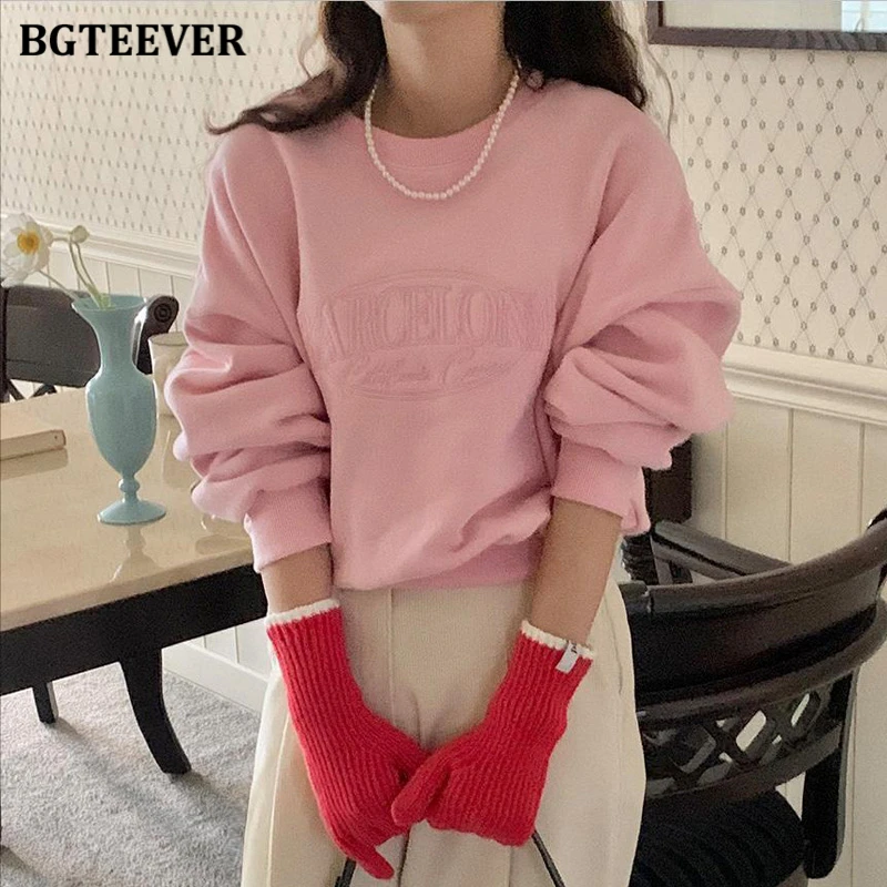 

BGTEEVER Chic Winter Thicken Velvet Women Pullovers Tops Casual Warm O-neck Long Sleeve Ladies Embroidery Printed Sweatshirts