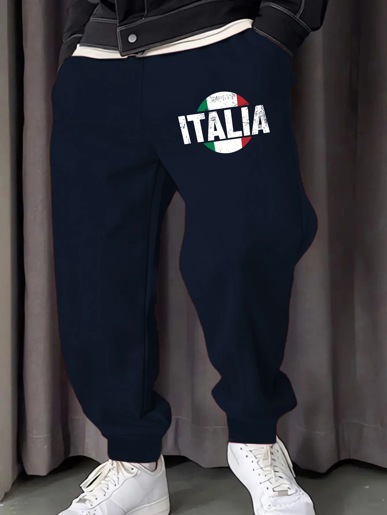 

Italia Letter Creativity Printing Men Sweatpant Casual Fleece Pants Hip Hop Pocket Trousers Fashion Autumn Street Male Long Pant