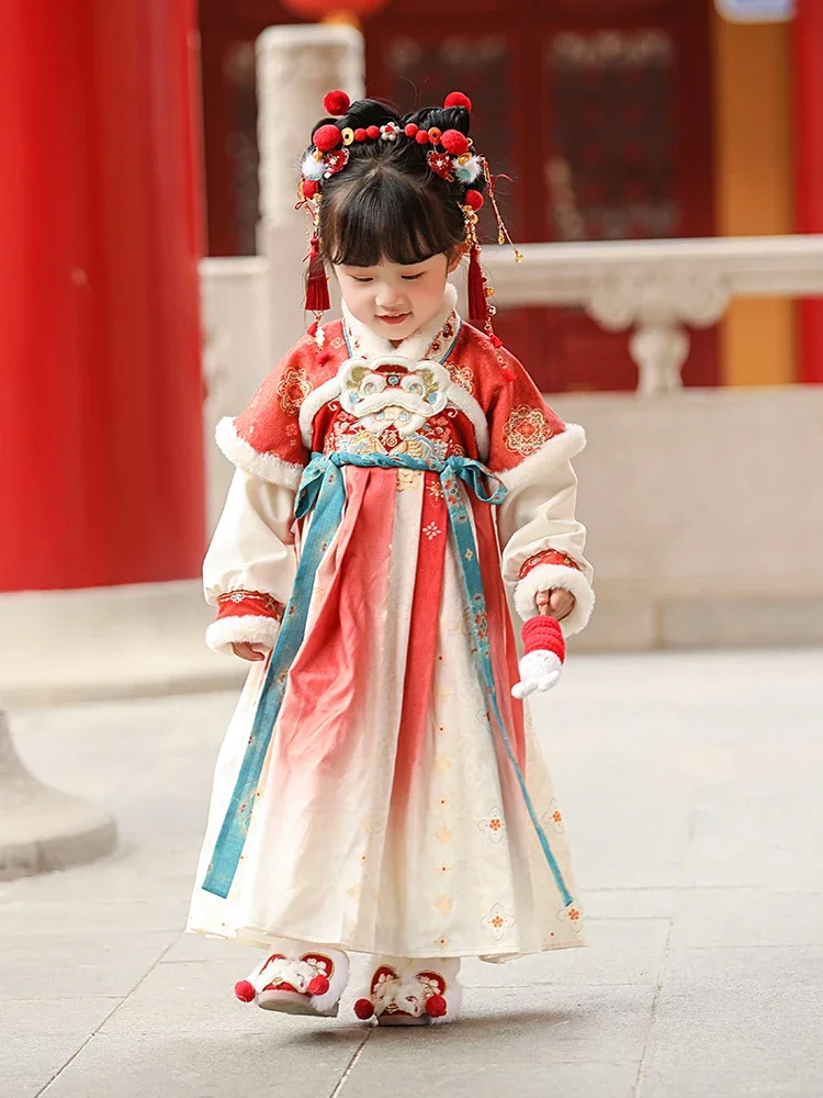 Ropa de Año Nuevo para niñas Hanfu Ropa de invierno para niñas 2025 Año del Serpiente Vestido antiguo engrosado festivo Año Nuevo Chino