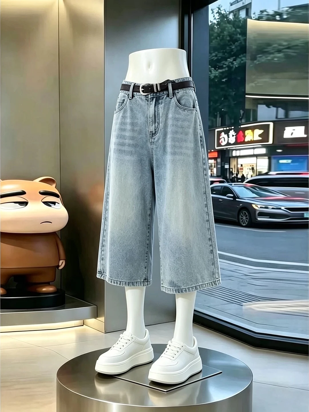 Light Blue Washed 7/8 Length Men's Jeans mid Waist over Knee Vintage Style Loose Wide Leg Summer Fashion Youth  Culture