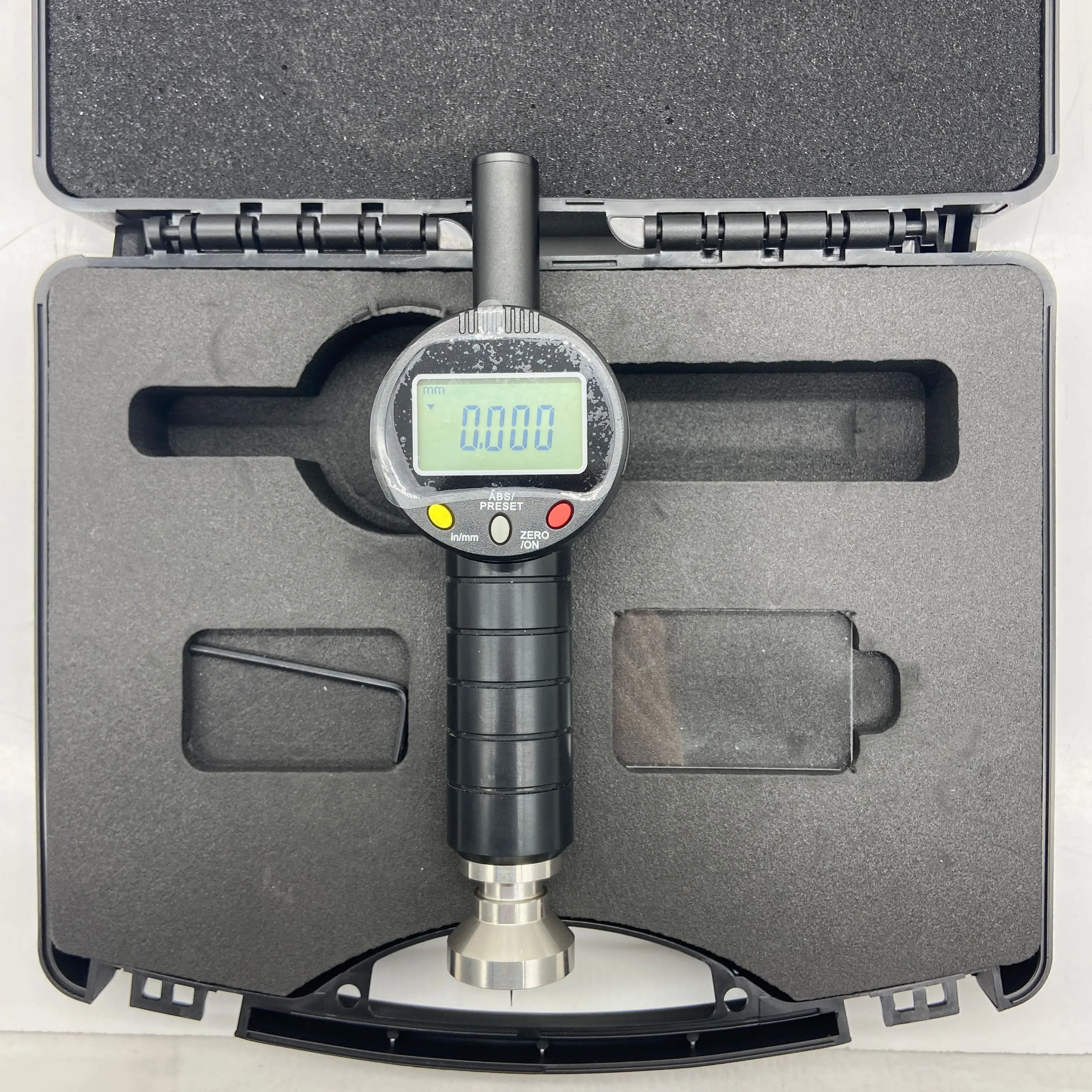 SRT-5240 Digital Metric/Imperial Surface Profile Roughness  Gauge