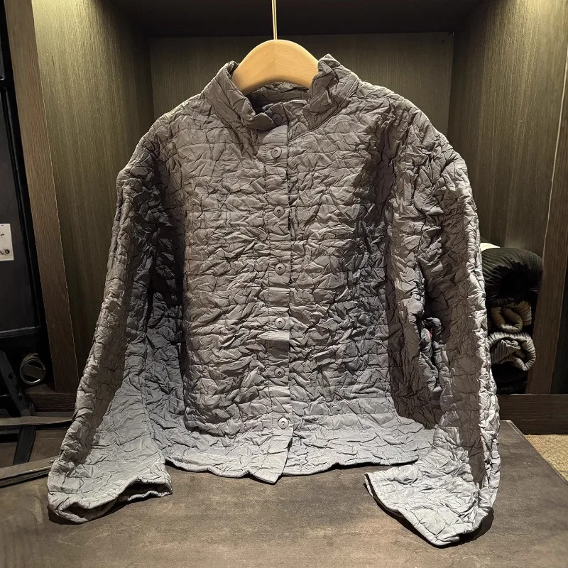 Miyake Pleated Jacket Design Sense Pure Color Simple Stand-up Collar Single-breasted Jacket 2025 Winter New Loose Thin Warm Tops
