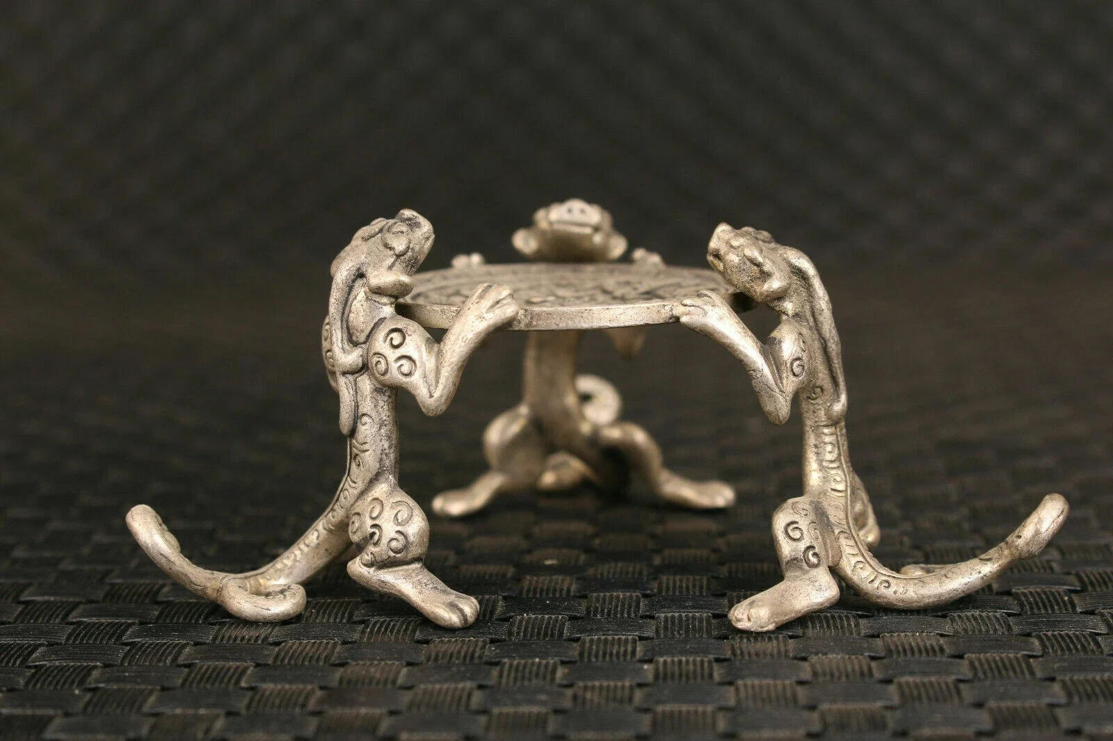Japanese Old Tibet Silver Hand Cast Leopard Statue Figure Oil Lamp Home Deco