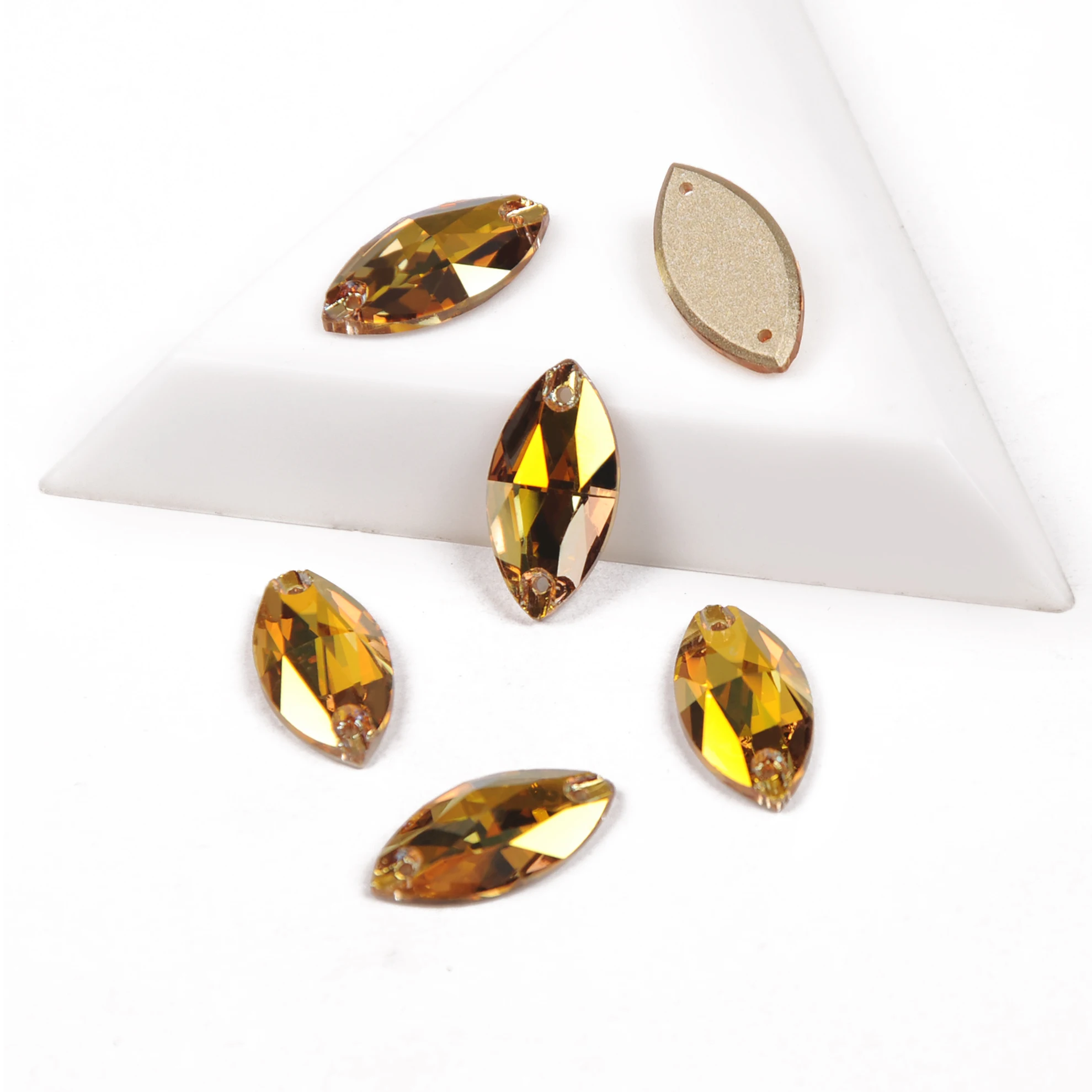 Neue 6A XIRIUS Drop Rivoli Glas Sunshine Gold Nähsteine Flache Rückseite Aufnähbare Strasssteine für Kleidung, Taschen und Accessoires – Detail 5