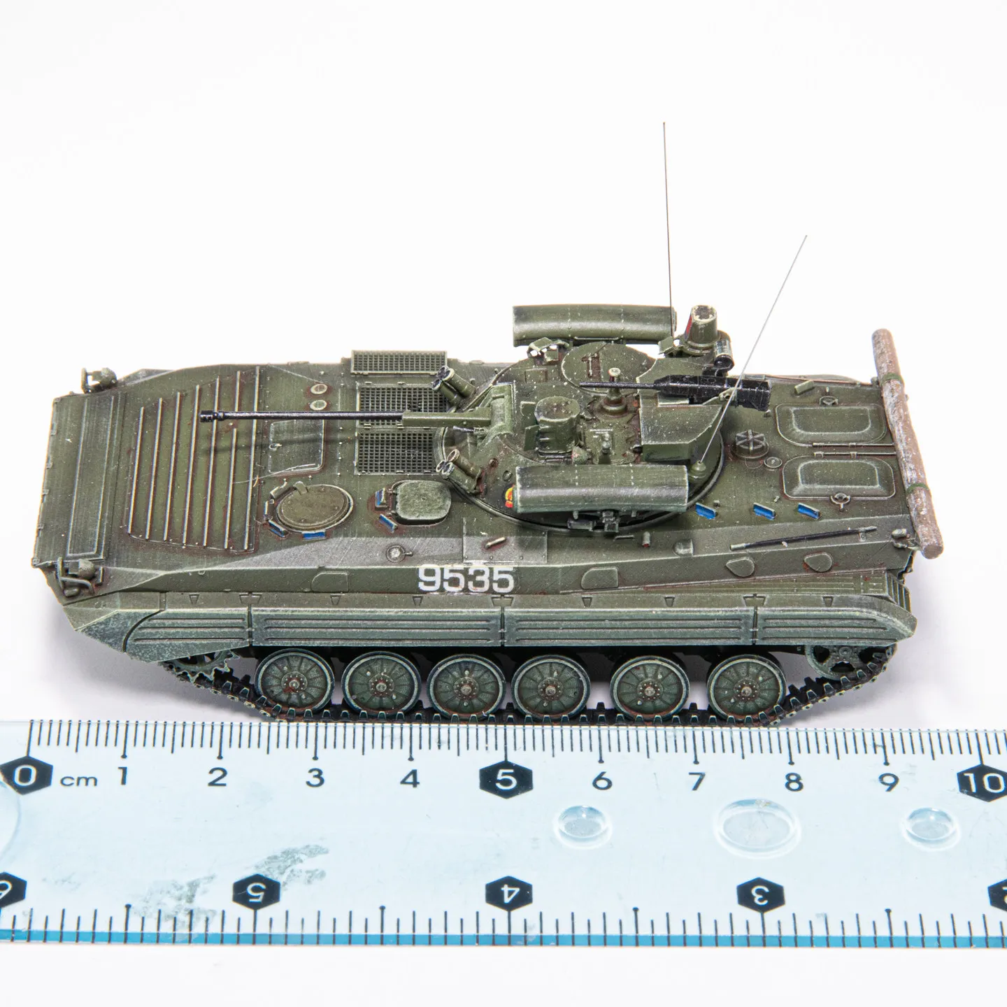 

AM 1:72 Russian BMP-2M Infantry Fighting Vehicle (Modern Modified Version) Metal Gun Tube Static Finished Model