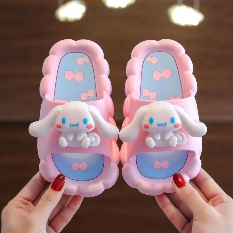 Pantofole per bambini Cinnamoroll Hello Kitty pantofole pantofole imbottite Home Cosplay sandalo ragazze antiscivolo Kawaii Slipper Gift