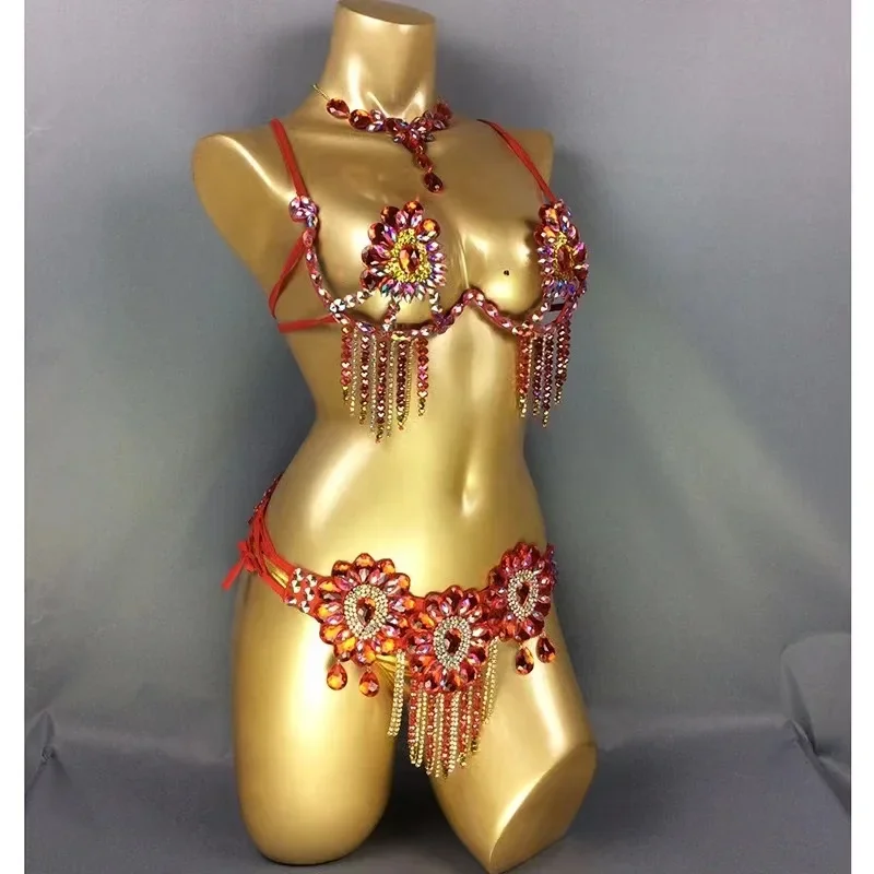 

Women's Luxury Crystal Belly Dance Costume Set Samba Carnival Wire Bra and Waist Belt for Stage Performance Oriental Dancer