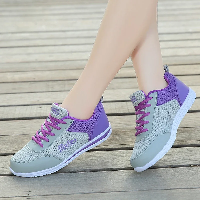 

2024 Women Plus Size Casual Shoes Outdoor Chunky Trainers Platform Sneakers Flat Mujer Shoes Woman