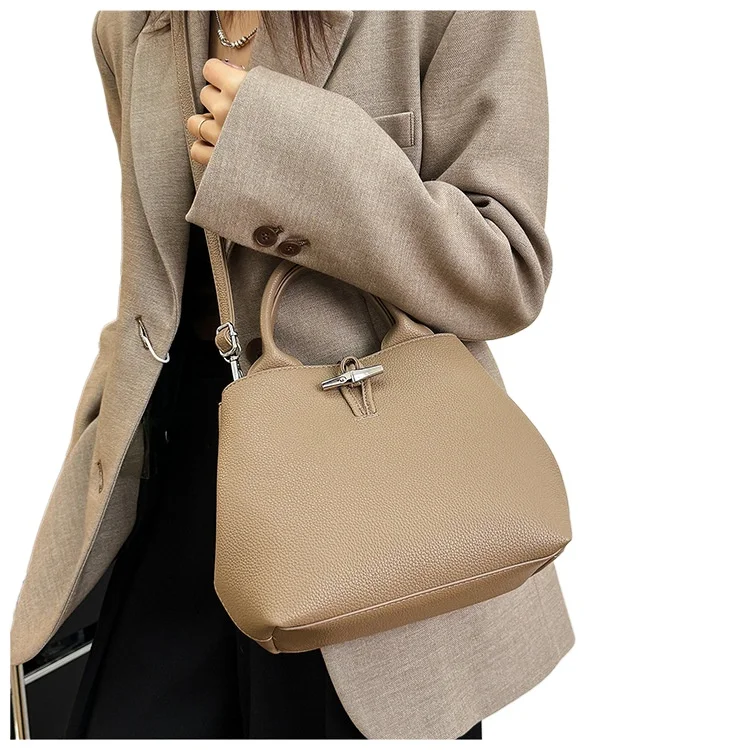 

2026 модная новая сумка, большая вместительная бамбуковая сумка для пожилых людей, дизайнерская ручная сумка-ведро на одно плечо через плечо