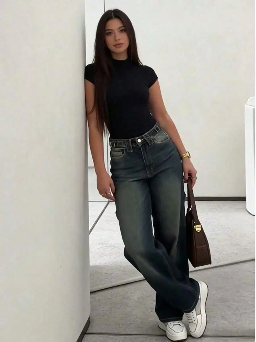 

Womens Medium Wash Straight Leg Boyfriend Jeans Mid Rise Casual Denim Pants