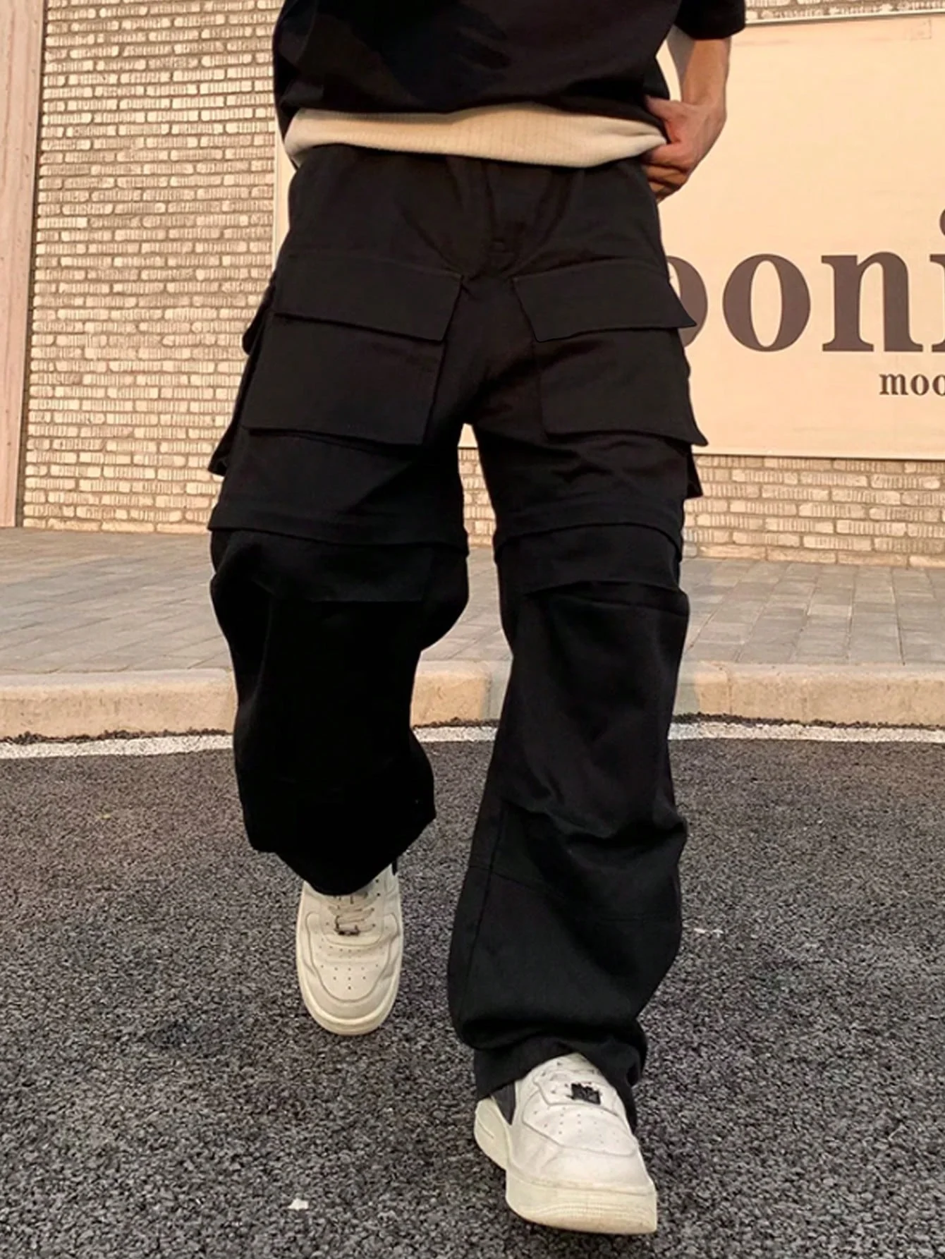 

Men's Simple Pants Baggy Long Drawstring Cargo Plain Going Out, autumn and winter，Fashionable multi pocket foot zipper decoratio