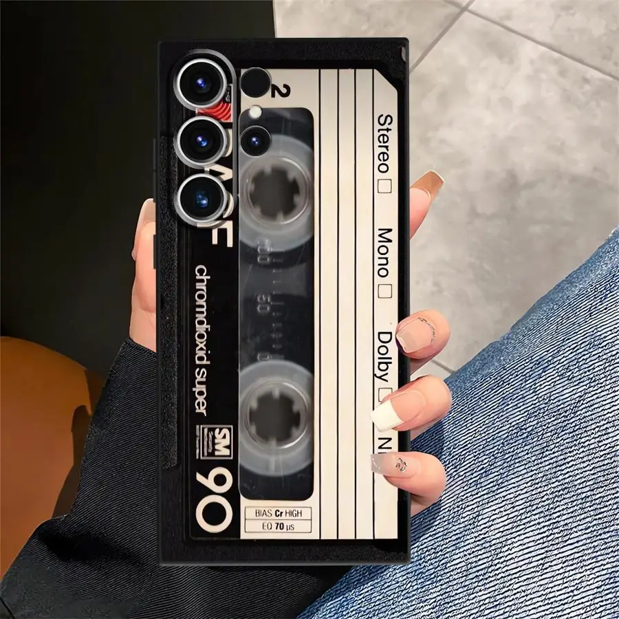 حافظة لهاتف سامسونج جالاكسي S21 FE S24 Plus S23 Ultra S20 S25 Edge غطاء هاتف ناعم أسود شريط كاسيت ريترو