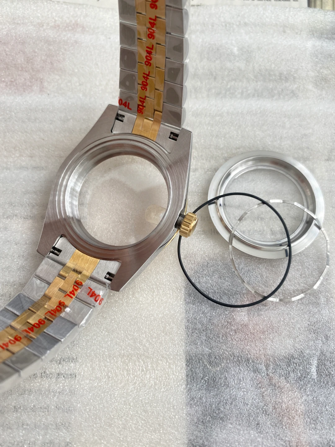 حلقة أسنان الكلب، غرفة خشبية، غرفة ذهبية، حزام ذهبي وردي، زجاج الياقوت مناسب لحركة NH35/36