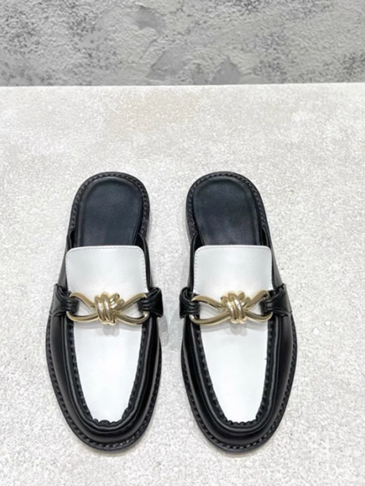 

2026Весна и лето Новые женские тапочки из воловьей кожи с круглым носком на низком каблуке, повседневные и универсальные, большие женские туфли на плоской подошве 34–46