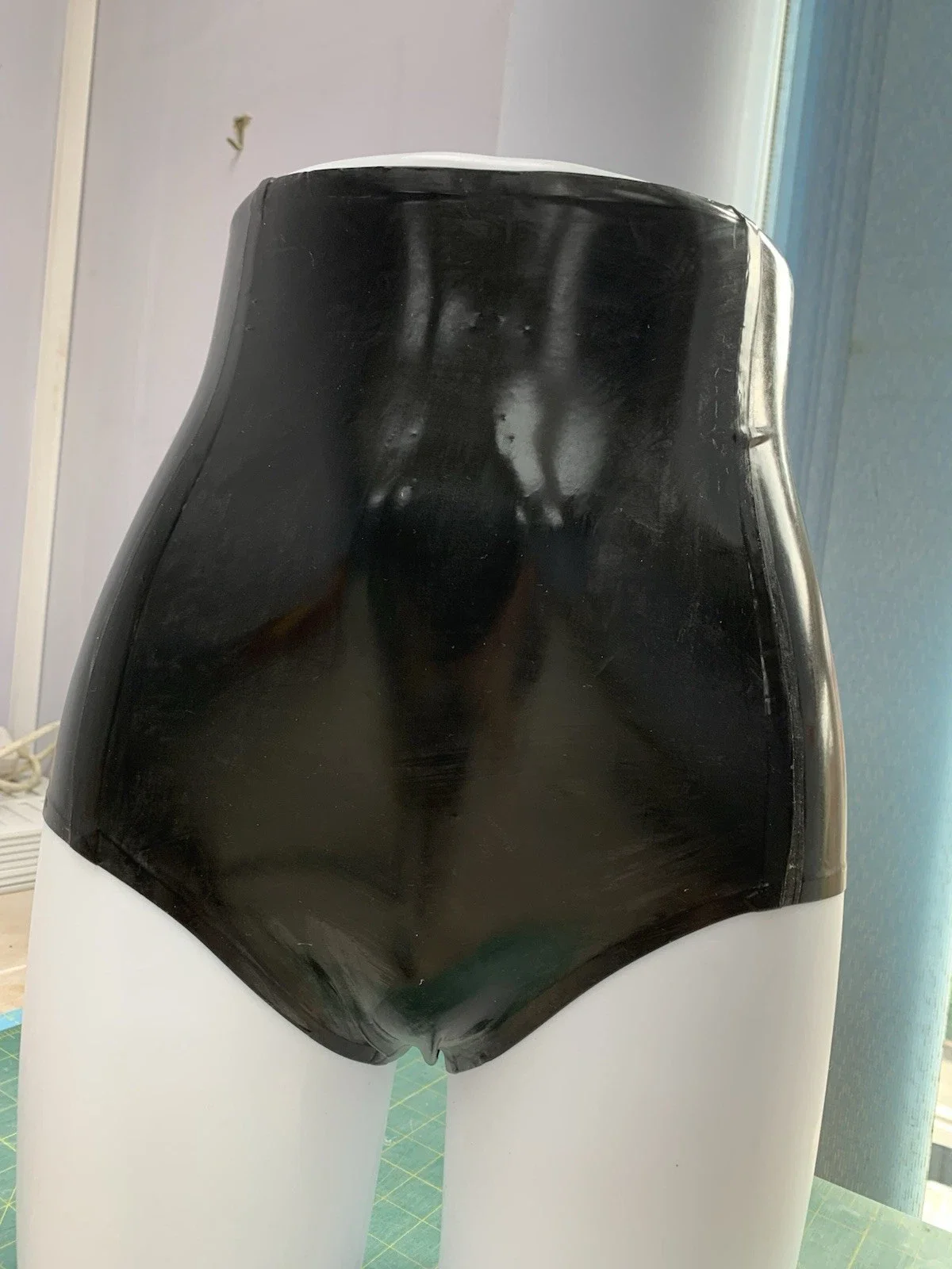 Latex-Shorts mit Hoher Taille für Damen OHNE REISSVERSCHLUSS Sexy Frauen-Unterwäsche Schwarze Hautfarbene Strumpfhose Damen-Unterhose Cosplay-Lingerie