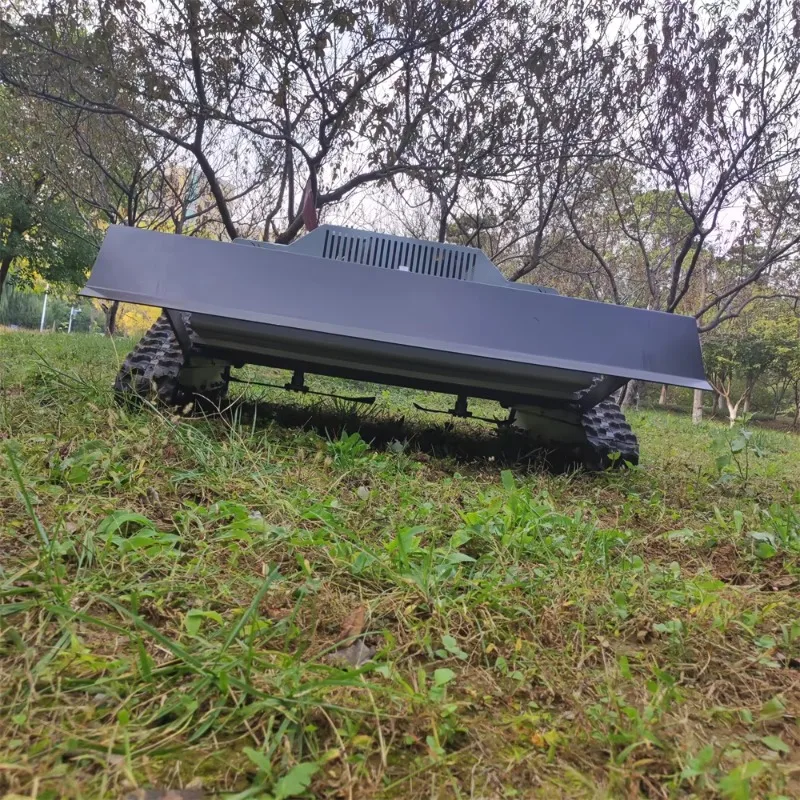 Robot Weeding Machine Multi Functional  Automatic Remote Control Slop Lawn Mower