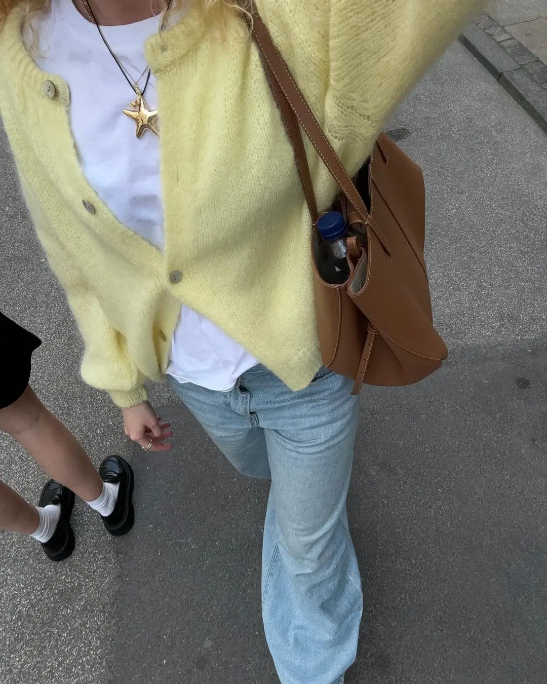 Women's Button Knitted Splicing Sweater Fashionable Round-neck Long Sleeve Cardigan 2025 Chic New Daily Lady Commuting Outerwear