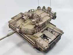 アメリカのm1a2メイン戦車、1/35アメリカのデザートライト完全に組み立てられたOEMモデル、ハイエンド