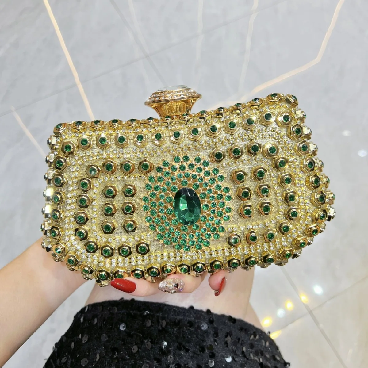 New light luxury celebrity banquet dinner bag exquisite diamond clutch bag women's rhinestone shoulder dress bag