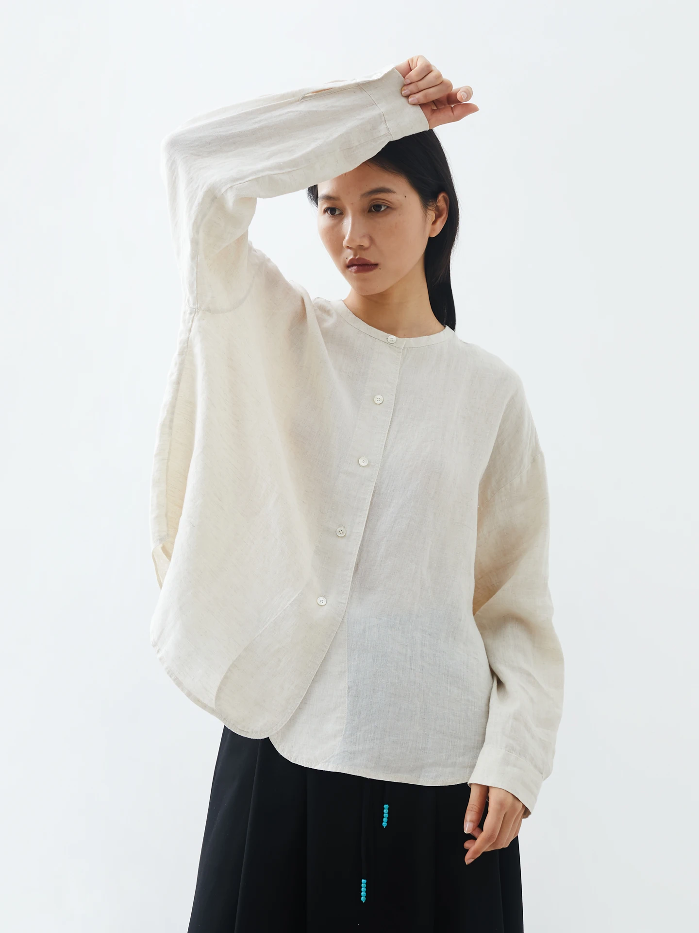 

Artistic Han Haax Long Sve Loose Fit round Ne Women's irt Breathable Antibacterial Casual Faion Spring Collection