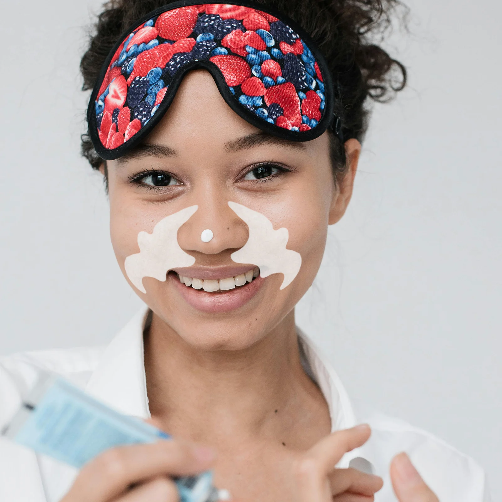 30 قطعة من رقع العين المجنحة للتبريد تصميم الدانتيل لتخفيف تعب العين تقليل التجاعيد والهالات السوداء بقع الوجه للأقل من