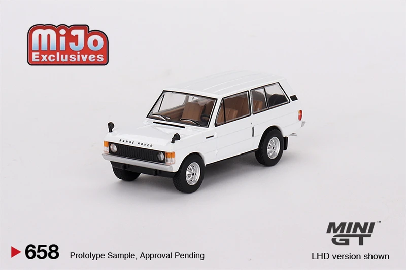 MINI GT 1:64 Range Rover Davos White Diecast Model Car