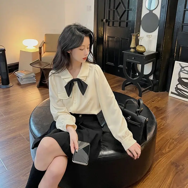 Shirts met lange mouwen Dames satijn patchwork slim fit button-down kragen Franse elegante vrouwelijke romantische moderne slijtage