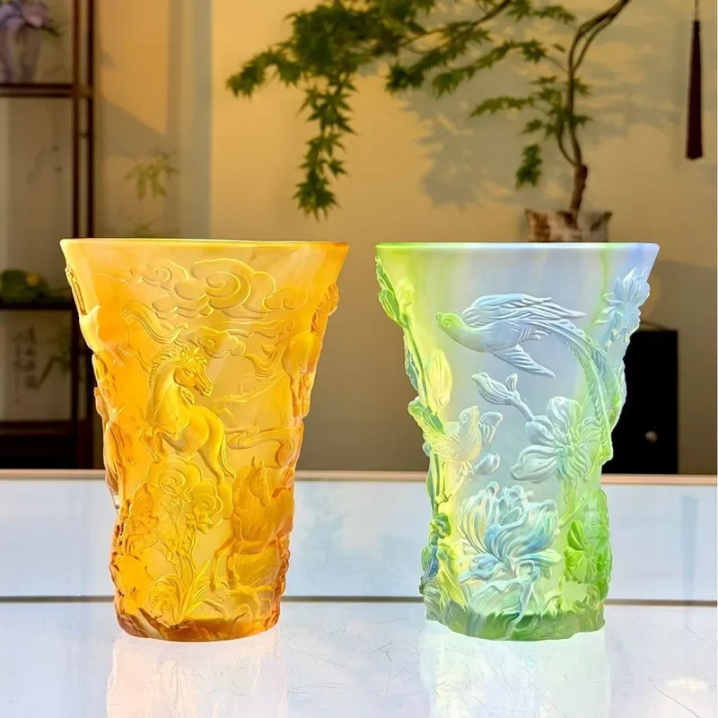 Vintage Style Glass Vase for Home Decor Elegant Flower Arrangement Container Handmade Ornament Living Room Table Centerpiece